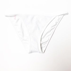 VICTORIA’S SECRET White Mesh Bikini Bottom L NWT